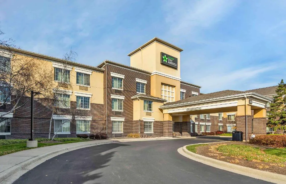 Extended Stay America Select Suites Chicago Lombard Oakbrook hotel hero