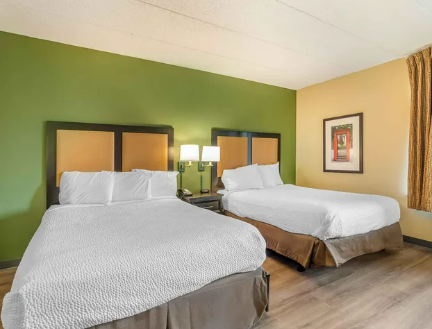 Extended Stay America Select Suites Chicago Lombard Oakbrook hotel detail image 4