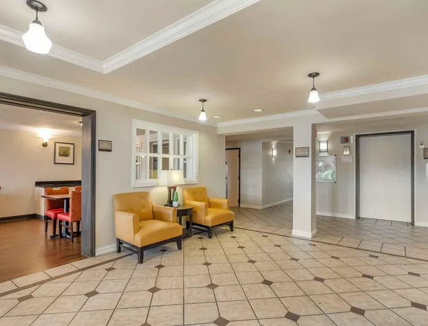 Extended Stay America Select Suites Chicago Lombard Oakbrook hotel detail image 3