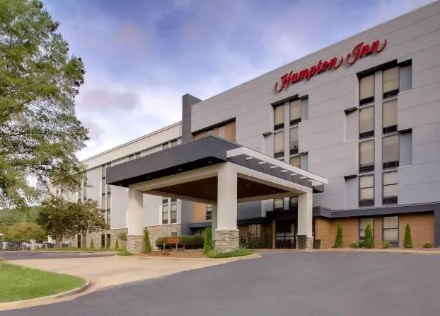 Hampton Inn Birmingham-Colonnade 280 hotel detail image 1