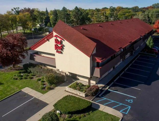 Red Roof Inn Detroit - Troy hotel detail image 1