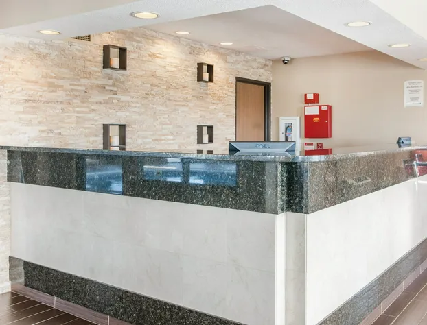 Quality Inn Effingham North hotel detail image 4