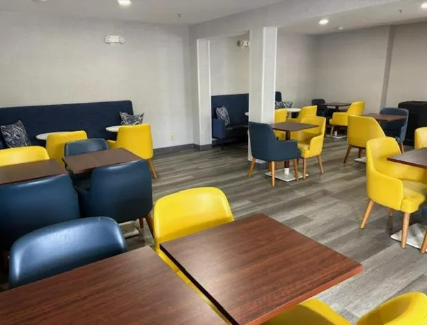 Quality Inn Placentia Anaheim Fullerton hotel detail image 3