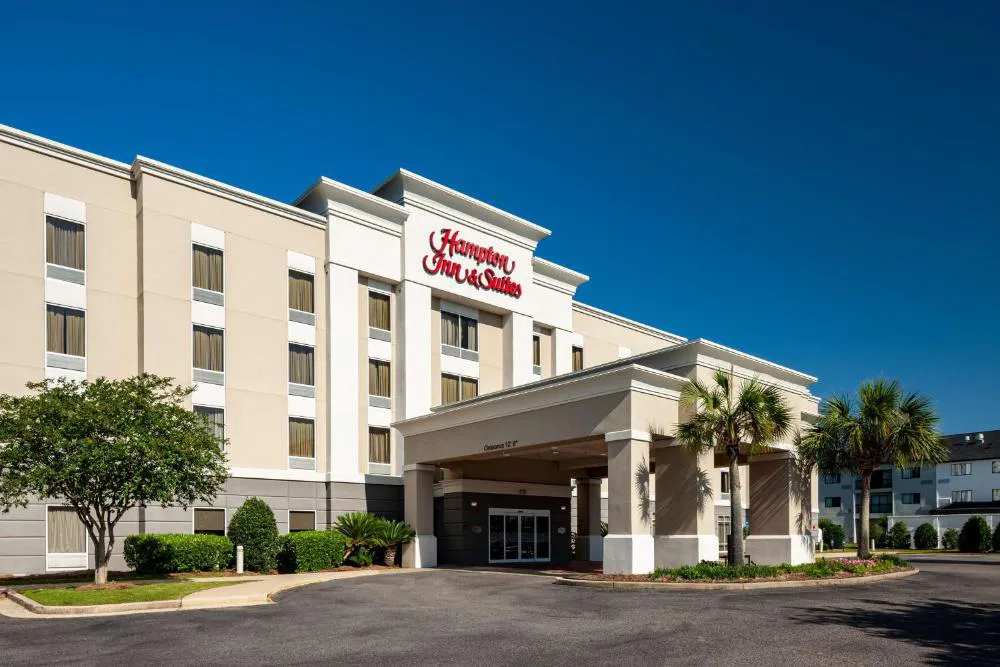 Hampton Inn & Suites Mobile I-65@ Airport Blvd hotel hero