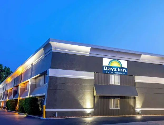 Days Inn by Wyndham Pleasant Prairie Kenosha hotel detail image 1