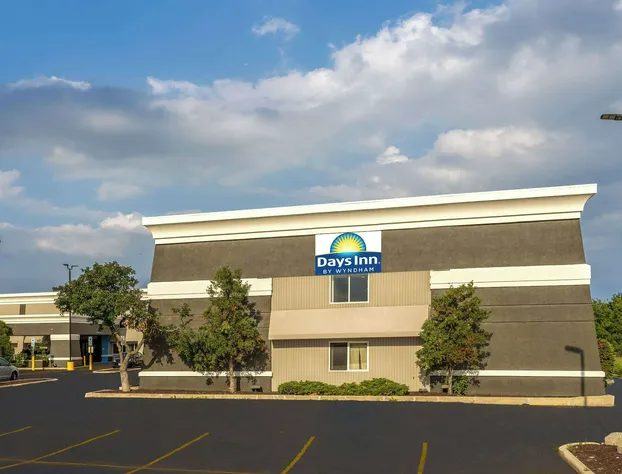 Days Inn by Wyndham Pleasant Prairie Kenosha hotel detail image 3