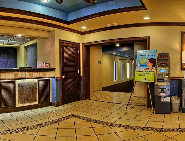 Captain's Quarters Resort hotel detail image 3