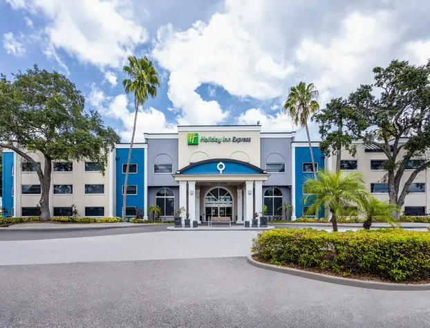 Holiday Inn Express Clearwater East - Icot Center by IHG hotel detail image 3