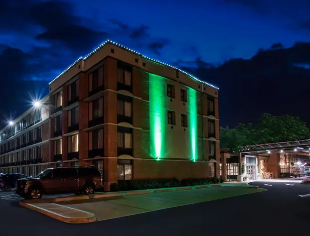 Holiday Inn Saratoga Springs by IHG hotel detail image 1