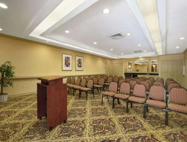 Homewood Suites by Hilton® Jacksonville hotel detail image 1