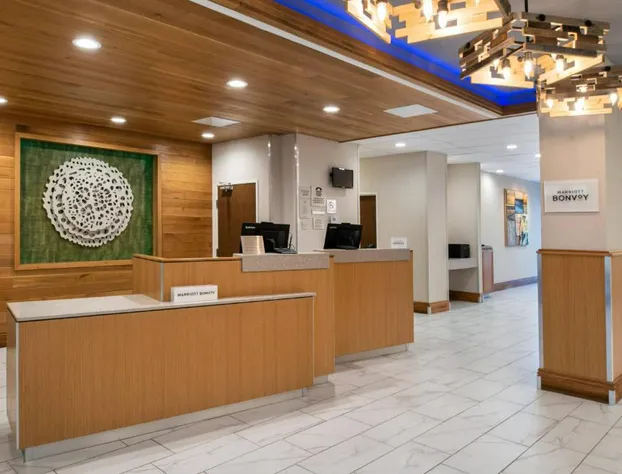 Fairfield Inn & Suites by Marriott Bakersfield Central hotel detail image 1