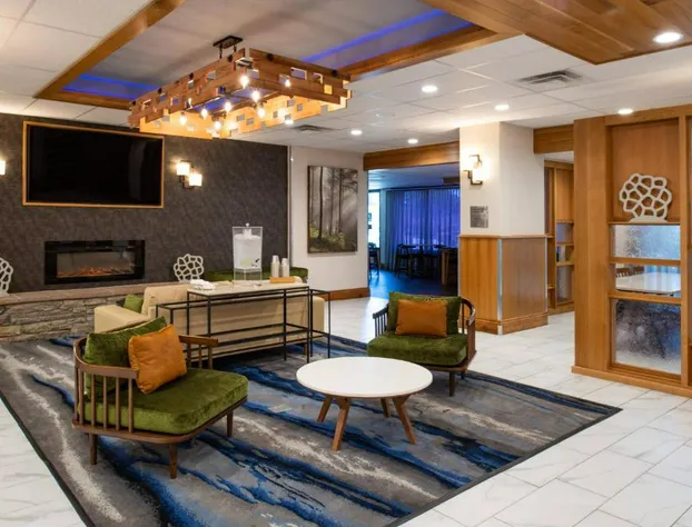 Fairfield Inn & Suites by Marriott Bakersfield Central hotel detail image 2