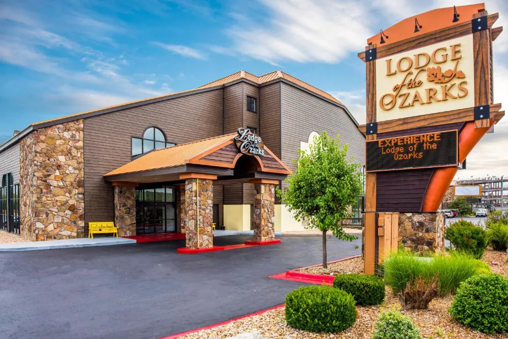 Lodge Of The Ozarks hotel hero