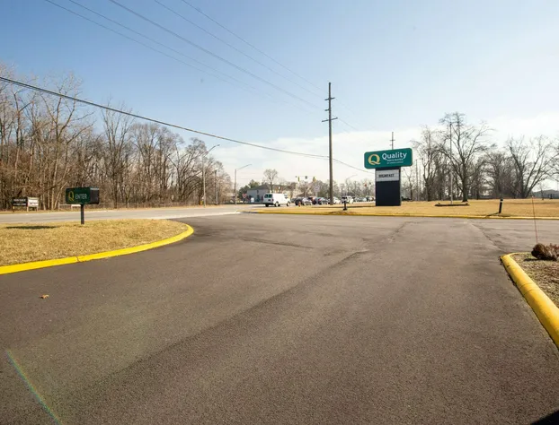 Quality Inn & Suites hotel detail image 3