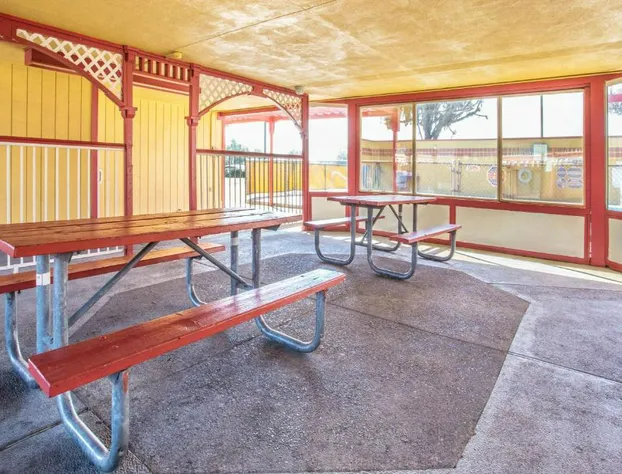 Travelodge by Wyndham Turlock hotel detail image 1