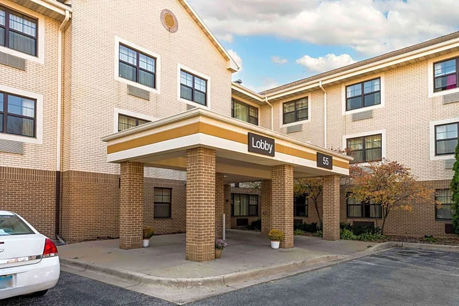 MainStay Suites Rochester South Mayo Clinic hotel hero