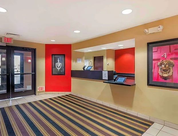 MainStay Suites Rochester South Mayo Clinic hotel detail image 3