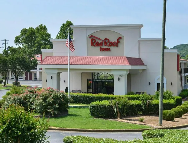Red Roof Inn Dalton hotel detail image 1