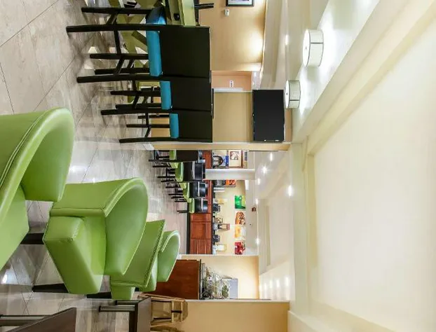 Quality Inn & Suites Middletown - Newport hotel detail image 4