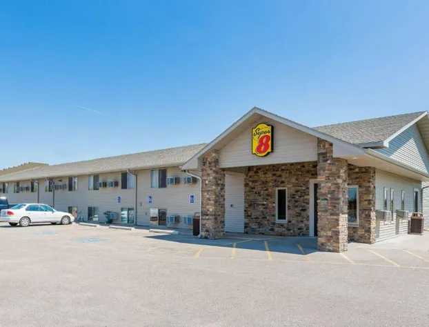 Super 8 by Wyndham Kearney hotel detail image 1