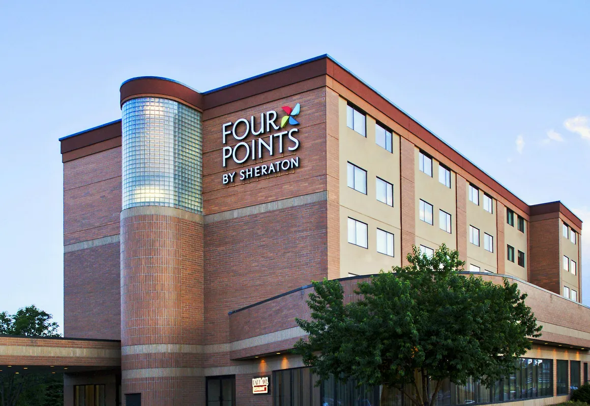 Four Points by Sheraton Winnipeg South hotel hero
