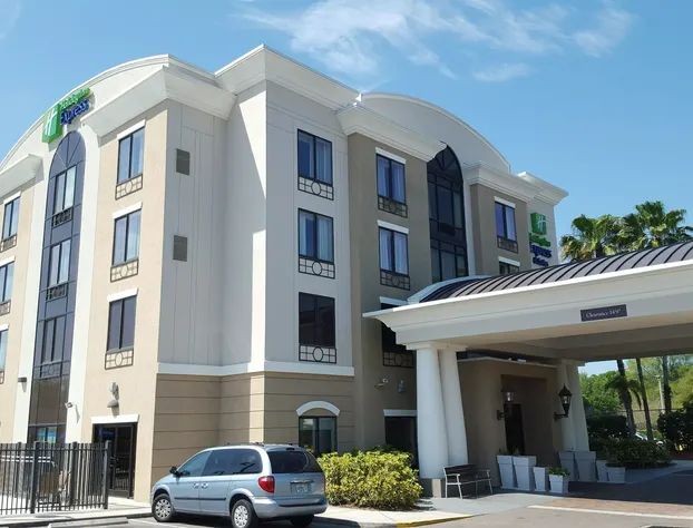 Holiday Inn Express & Suites Tampa USF Busch Gardens by IHG hotel detail image 3