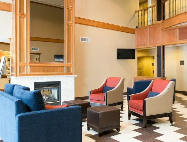 Comfort Suites Benton Harbor - St. Joseph hotel detail image 1