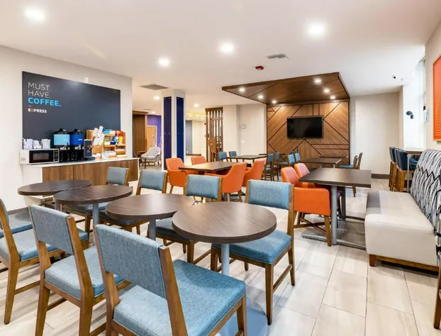 Holiday Inn Express Van Nuys by IHG hotel detail image 3