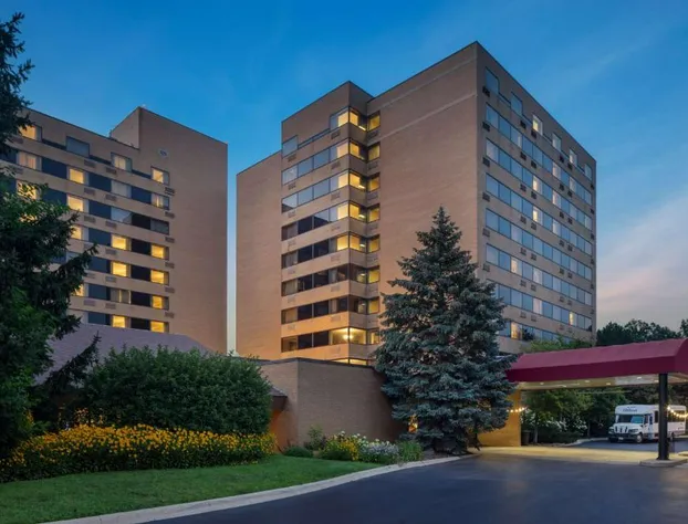 Hilton Chicago/Northbrook hotel detail image 2