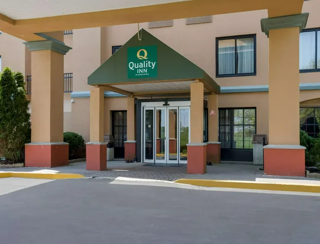 Quality Inn Near Princeton hotel detail image 1