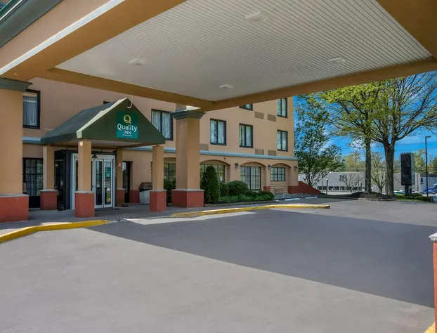 Quality Inn Near Princeton hotel detail image 3