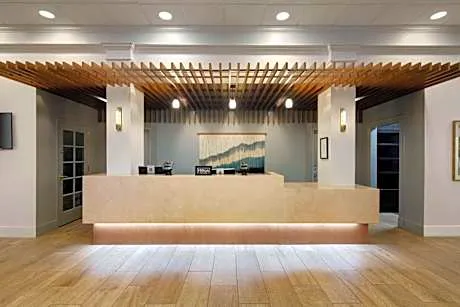 DoubleTree by Hilton Atlanta - Roswell hotel hero