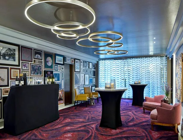 The Del Monte Lodge Renaissance Rochester Hotel & Spa hotel detail image 3