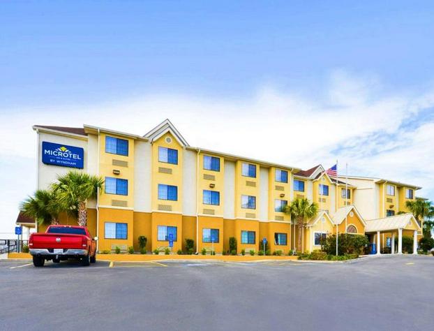 Microtel Inn & Suites by Wyndham New Braunfels hotel detail image 2