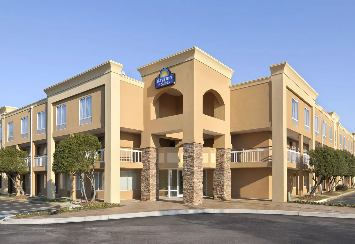 Days Inn by Wyndham Greenville hotel hero