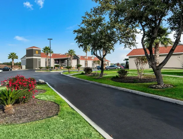 La Quinta Inn by Wyndham San Antonio Brooks City Base hotel detail image 4