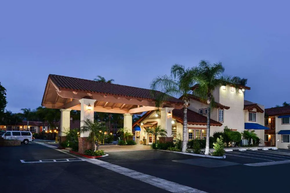 Best Western Capistrano Inn hotel hero