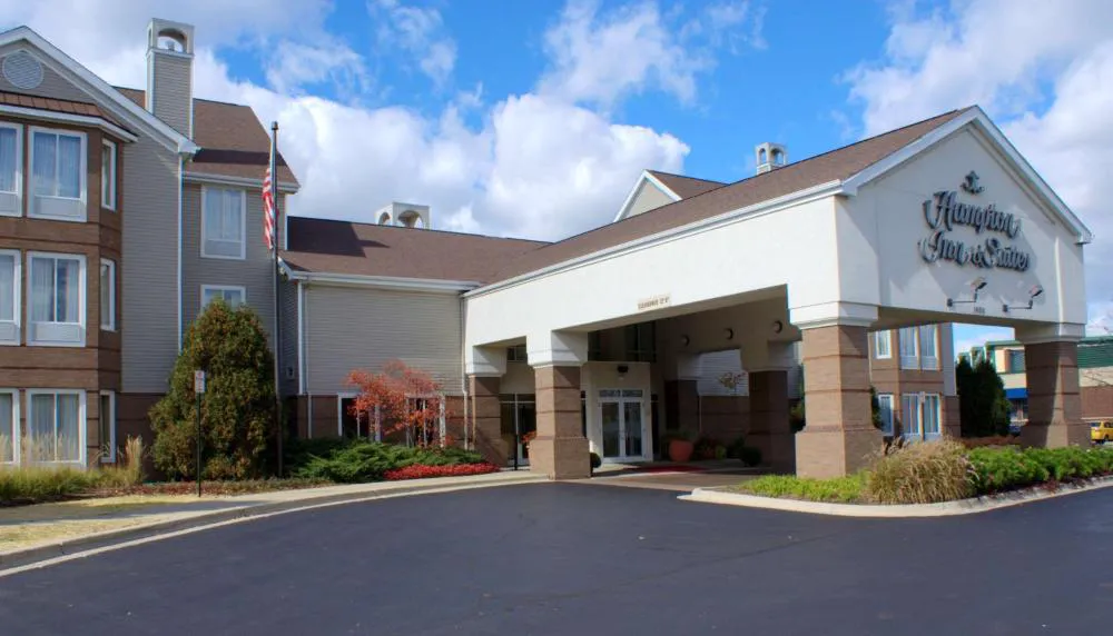 Hampton Inn & Suites Chicago/Lincolnshire hotel hero