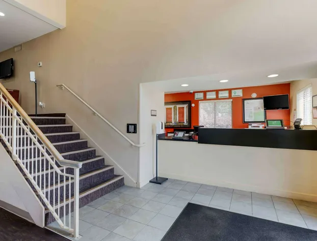 Studio 6 Suites Greenville, SC - Haywood Mall hotel detail image 2