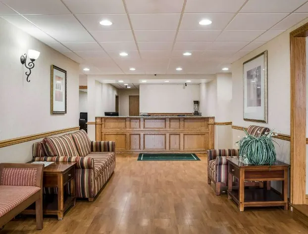 Quality Inn & Suites hotel detail image 3