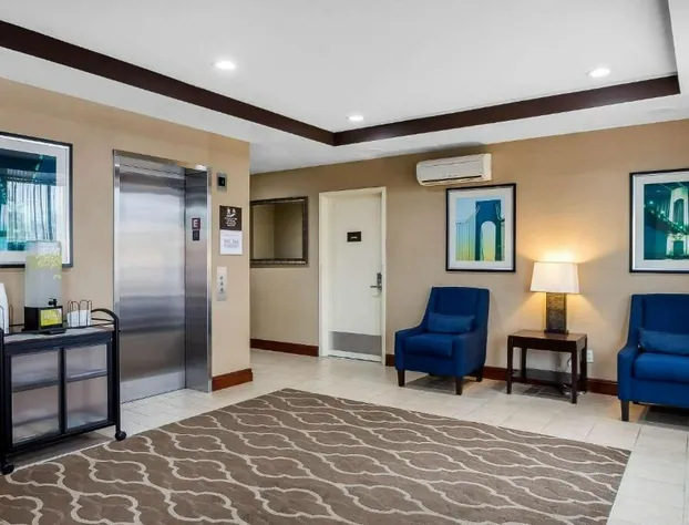 The Staten Island Inn hotel detail image 1