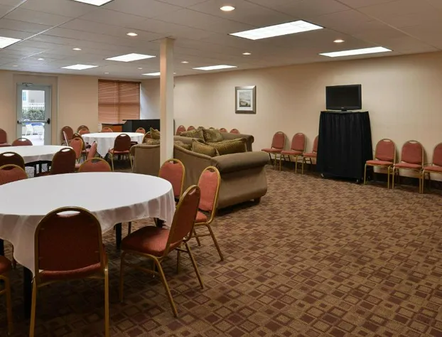 Holiday Inn Martinsburg by IHG hotel detail image 4