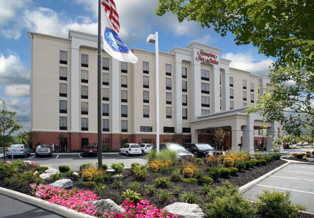 Hampton Inn & Suites Columbus Polaris hotel hero