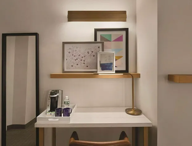 Radisson Hotel New York Wall Street hotel detail image 4