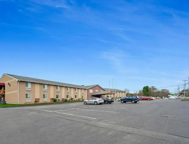 Americas Best Value Inn Foxboro hotel detail image 1