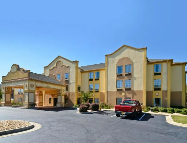 Best Western Bradbury Inn & Suites hotel detail image 2