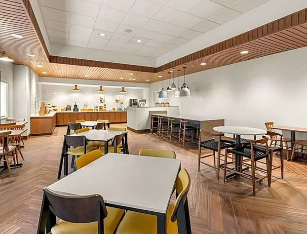 Fairfield Inn & Suites by Marriott Seattle Downtown/Seattle Center hotel detail image 3