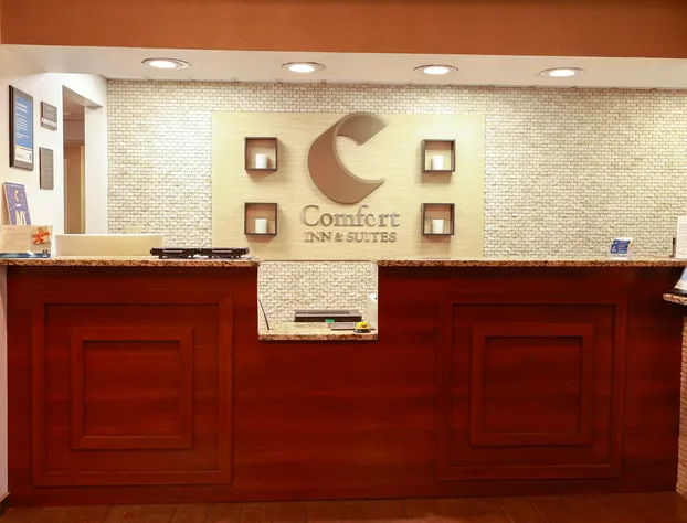 Comfort Inn & Suites Dayton Northwest - Englewood hotel detail image 4