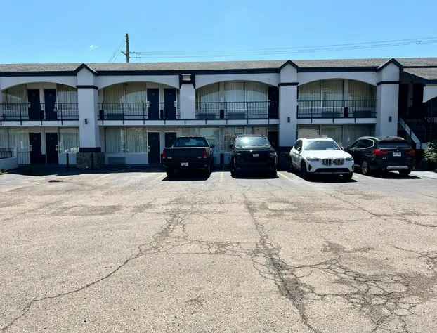 Executive Inn hotel detail image 3