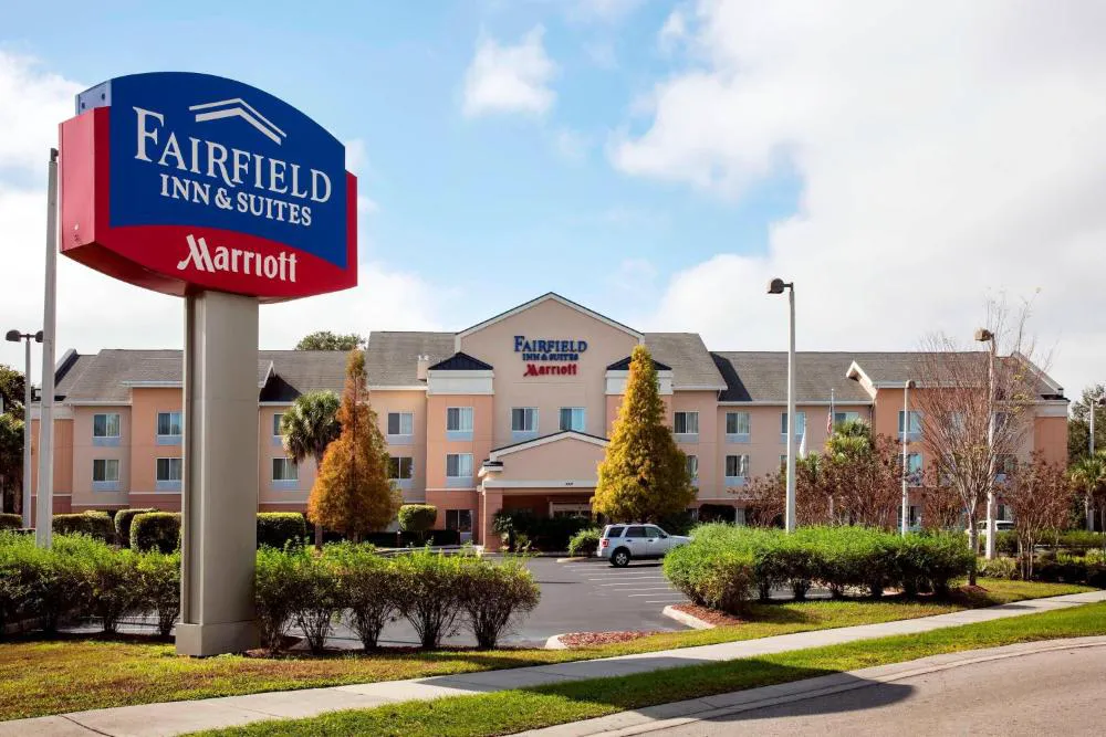 Fairfield Inn & Suites by Marriott Lakeland Plant City hotel hero